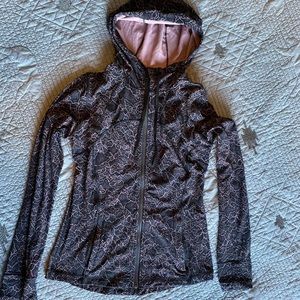 lululemon Define Jacket Hooded Nulu
